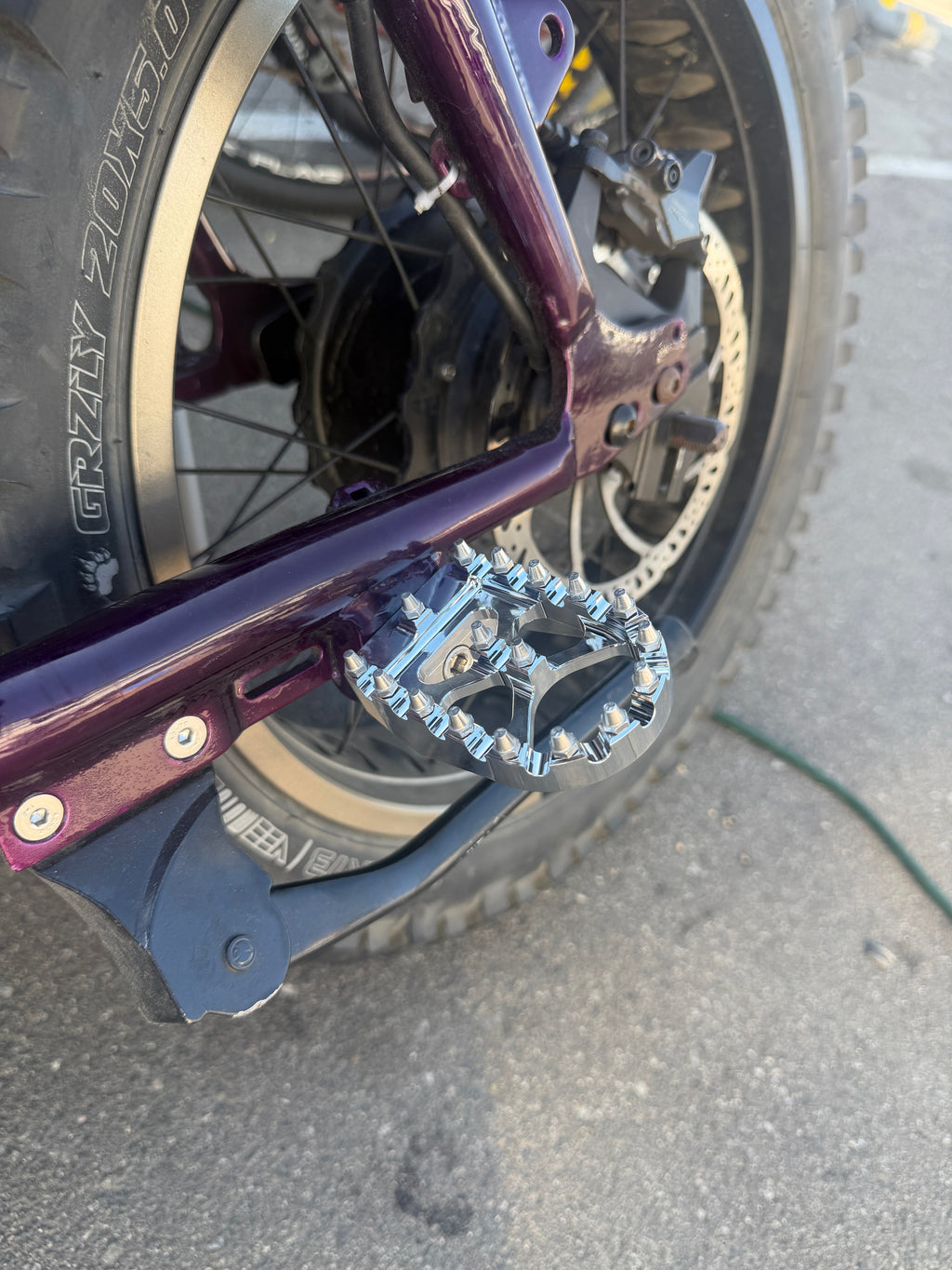 E-Bike Pegs